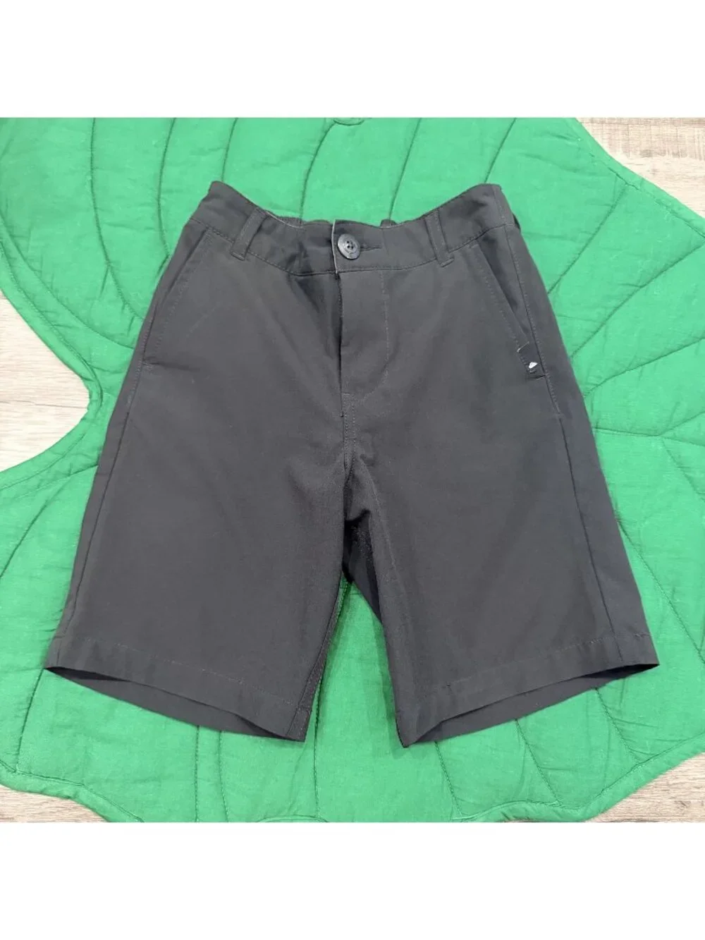 Quiksilver Boy 6 Amphibian Black Short DryFlight Water Repellent Hybrid 4 Way St
